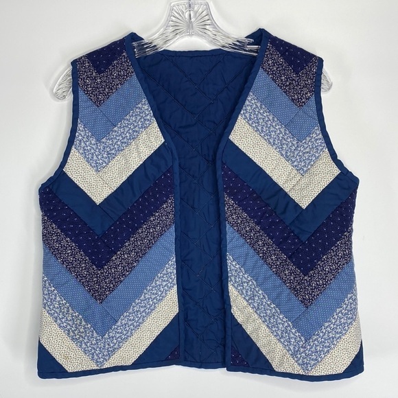 Grannycore Quilted Blue Chevron Vest - Picture 1 of 3